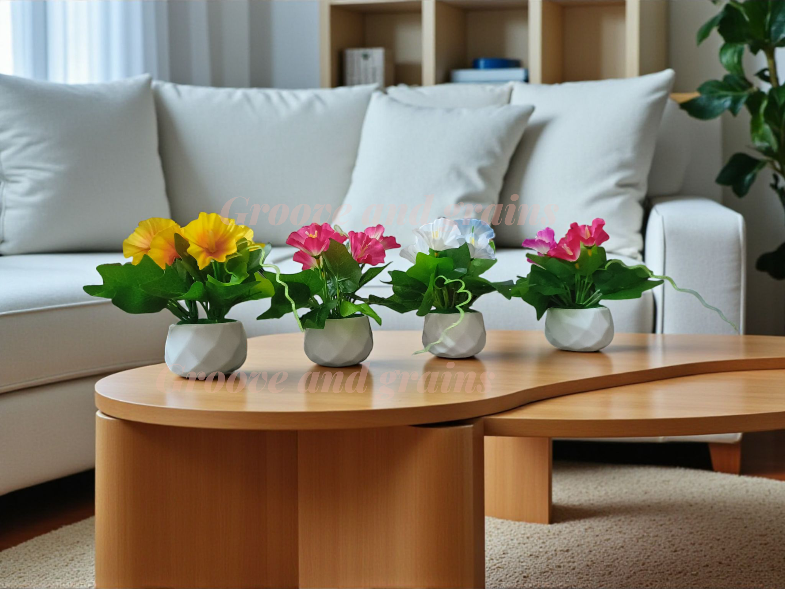 Set of 4 pots Diamond cut design Pots, with morning glory flowers